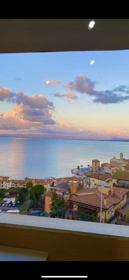 Ferienwohnung Bilocale Vista Mare Con Posto Auto Porto Santo Stefano  Exterior foto